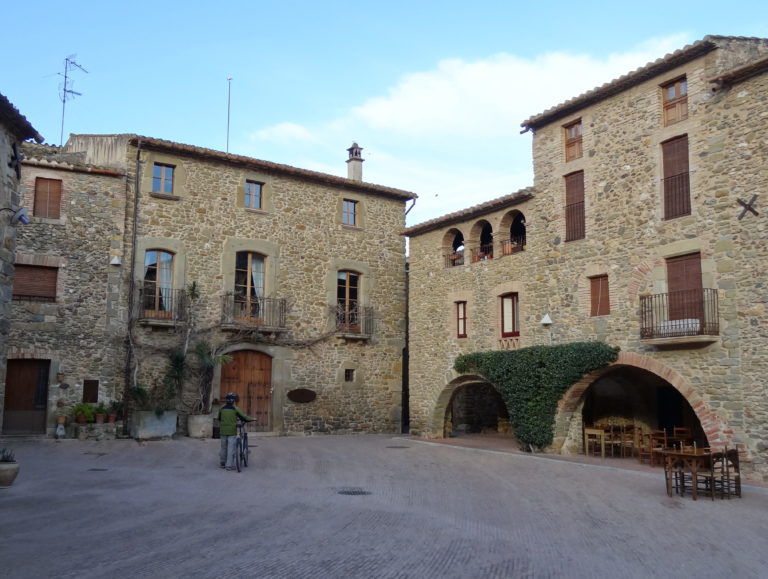 plaça de monells