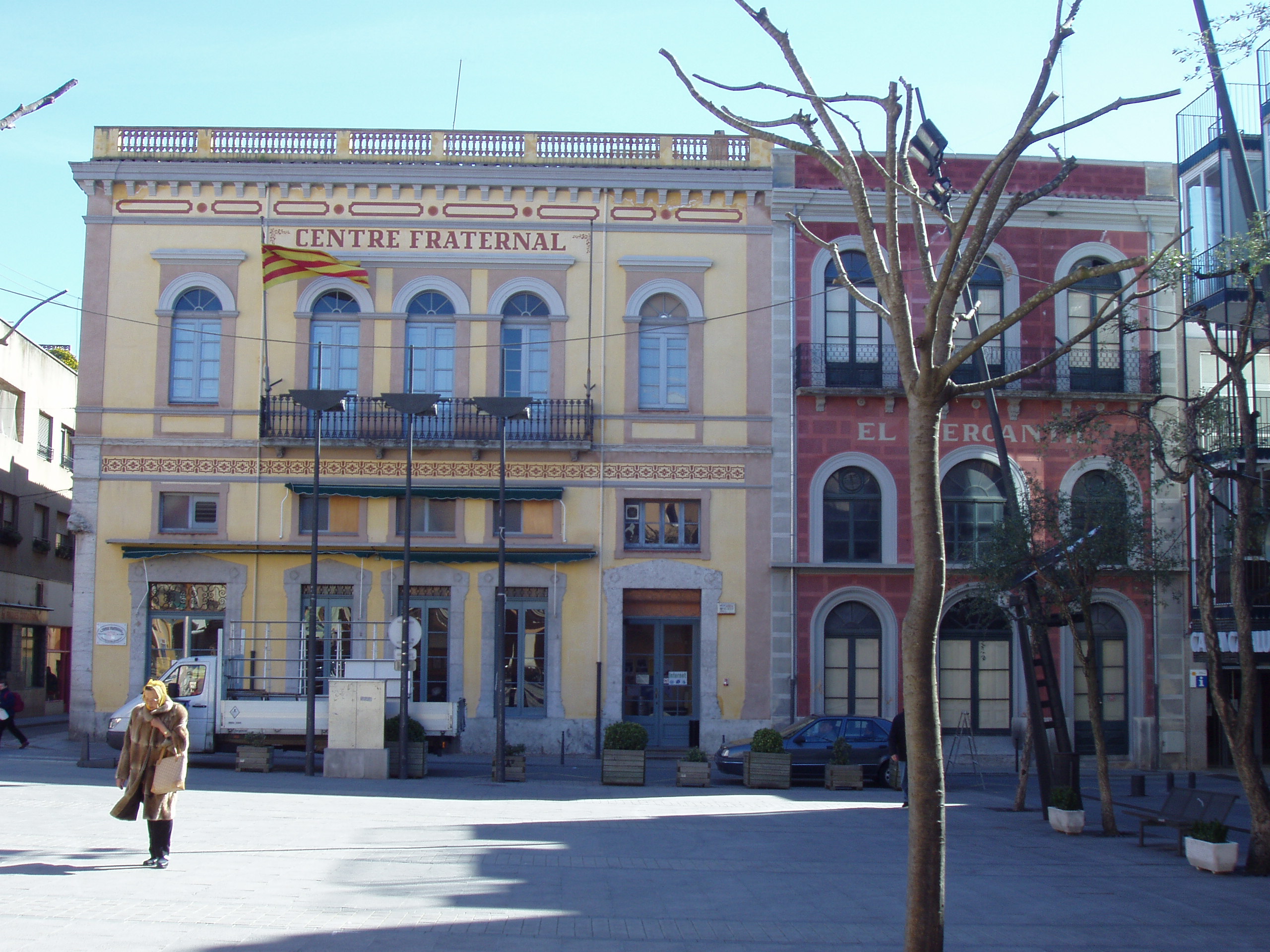 poble de Begur amb el seu castell al fons