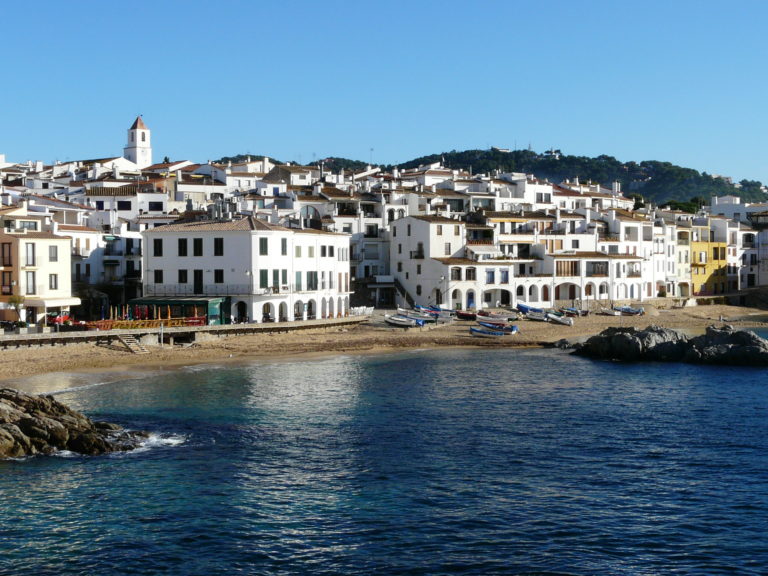 Calella de Palafrugell vist des del mar